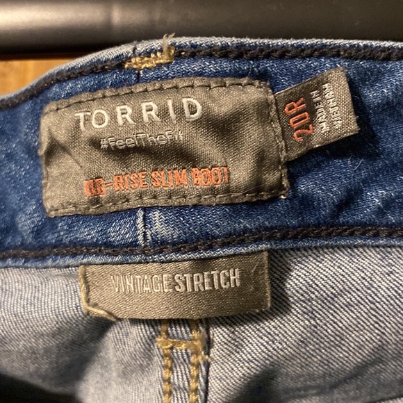 Boot cut jeans - Picture 2 of 3